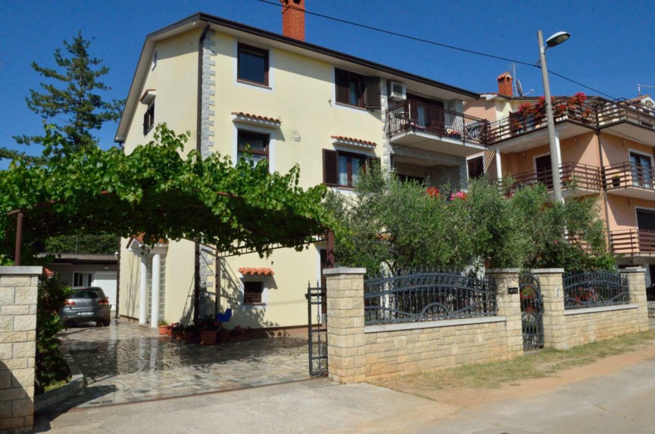 Apartments Ruza Умаг Екстериор снимка